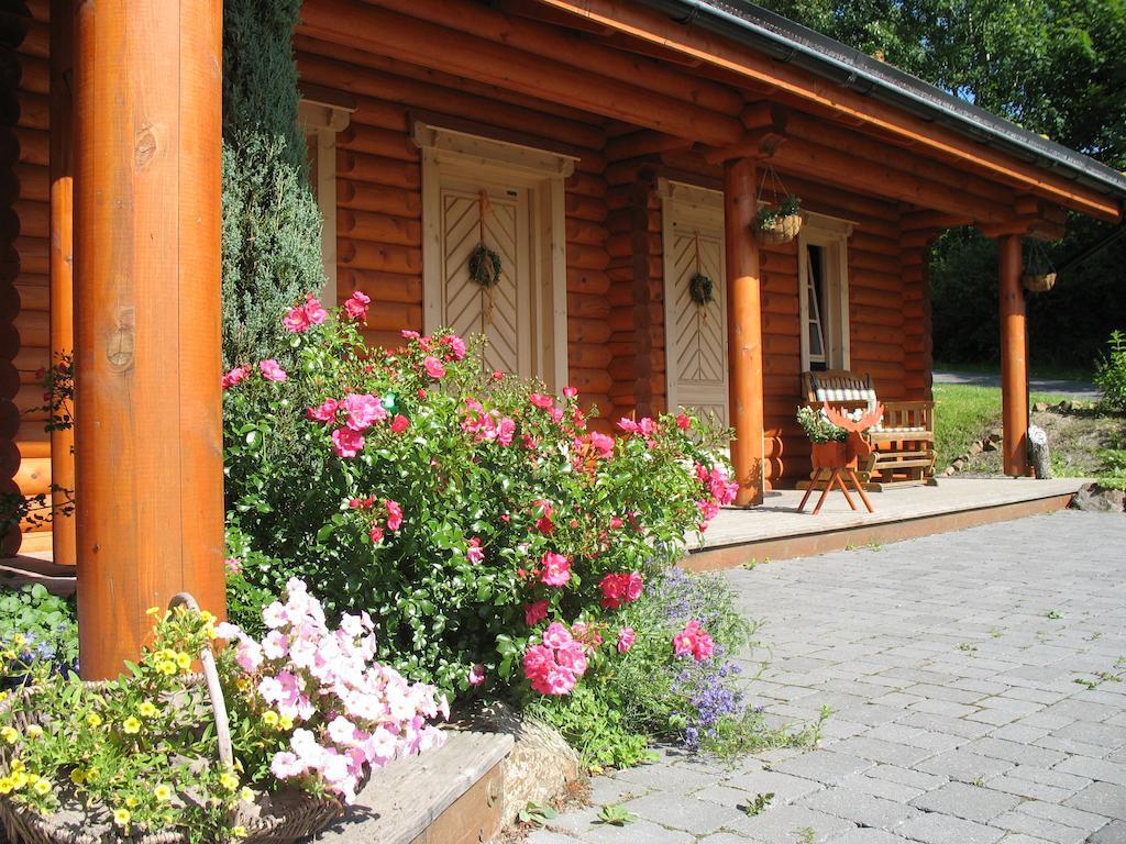 Hotelanlage Country Lodge Arnsberg Bagian luar foto